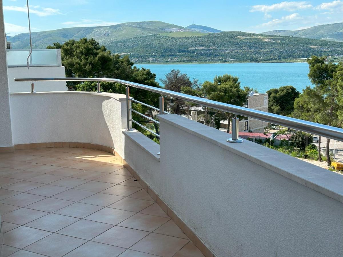 Apartments Antonella Trogir Eksteriør bilde