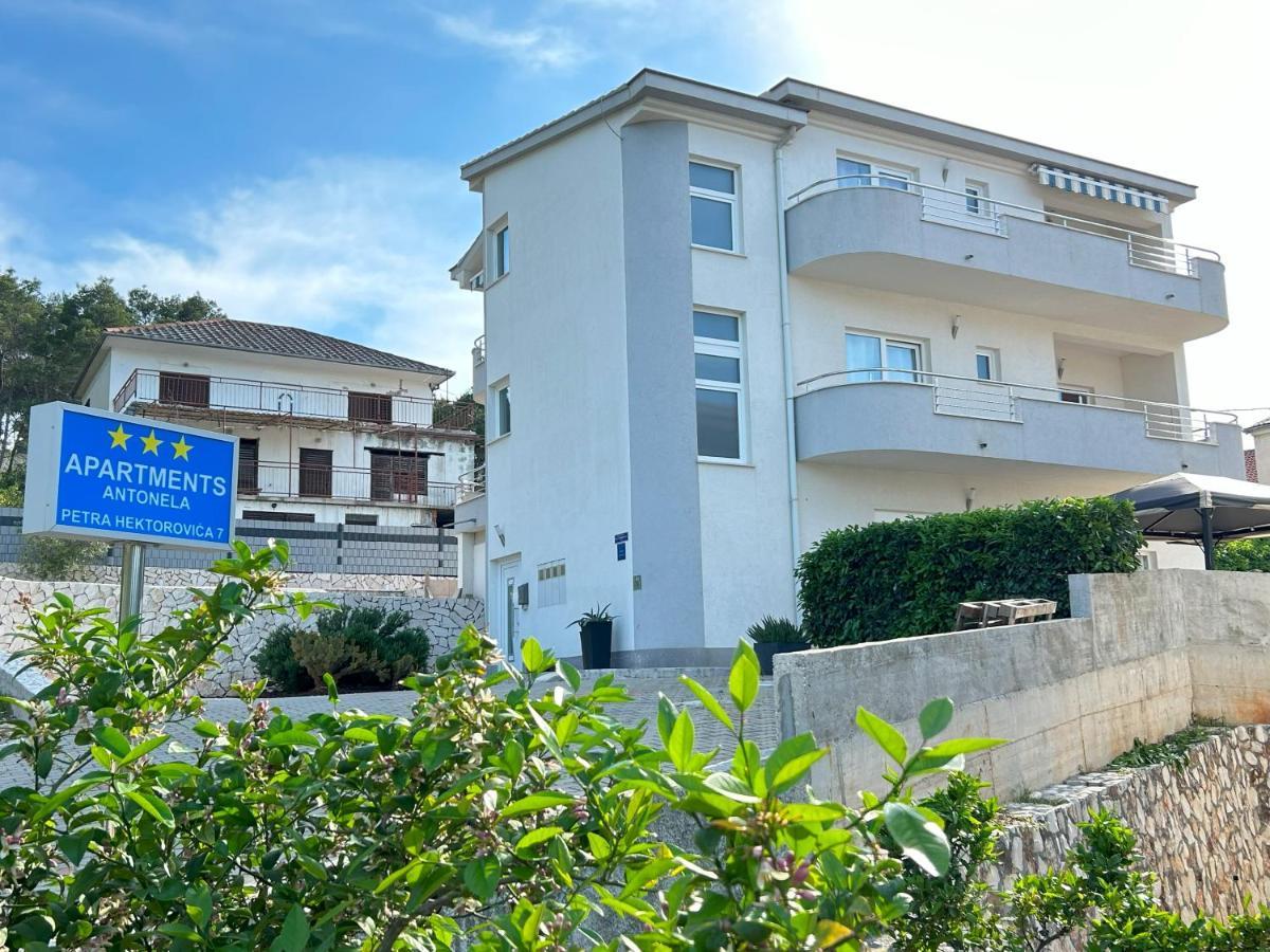Apartments Antonella Trogir Eksteriør bilde