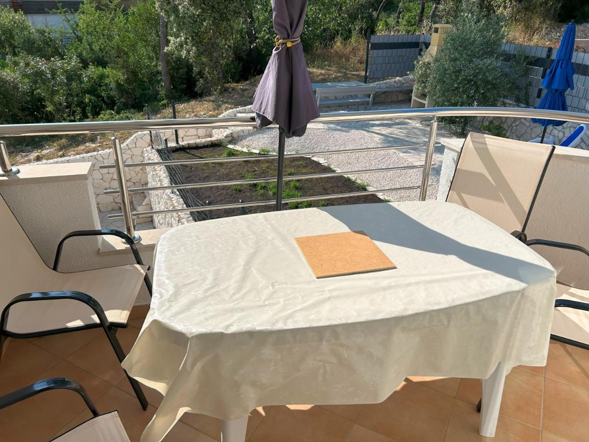 Apartments Antonella Trogir Eksteriør bilde