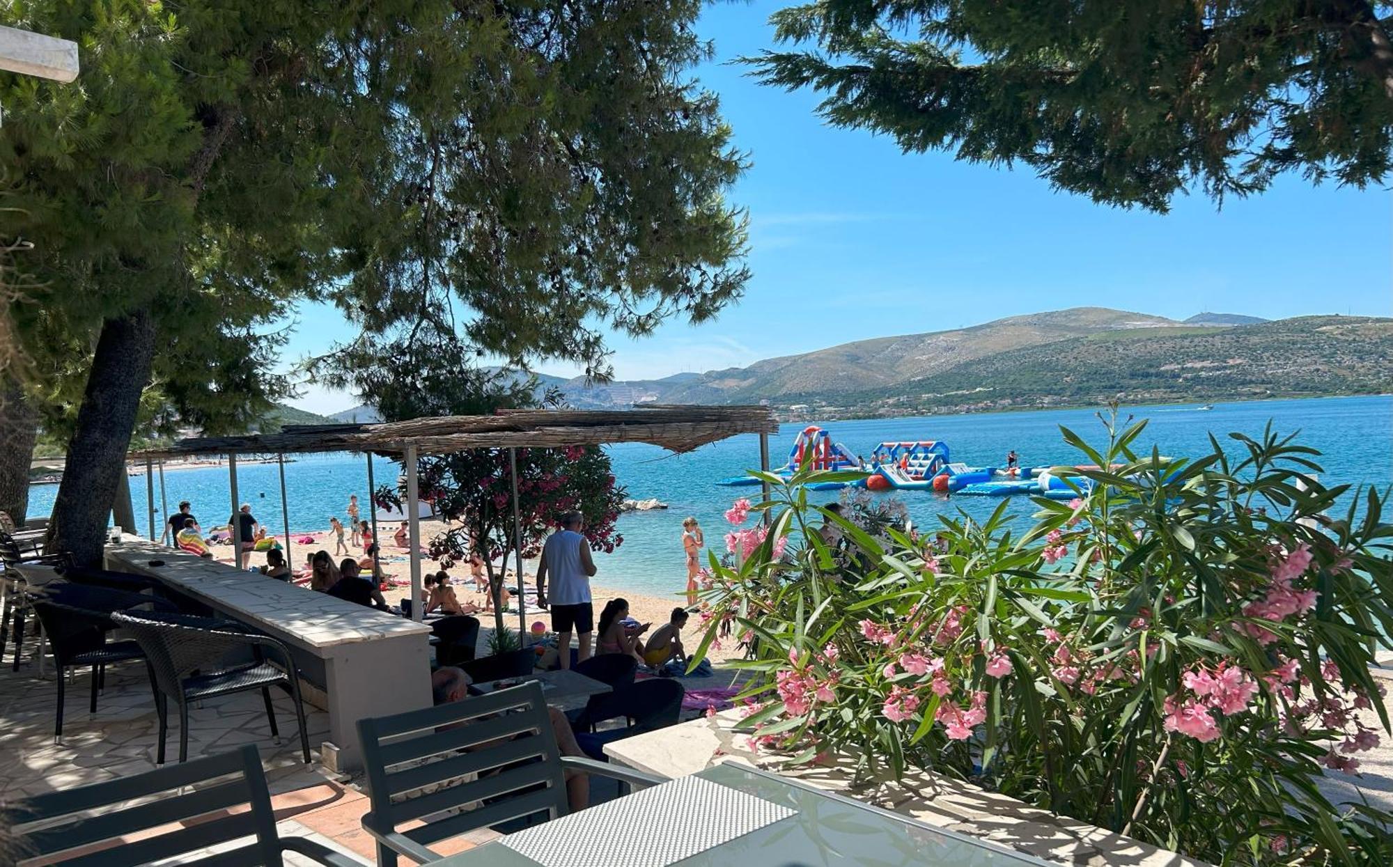 Apartments Antonella Trogir Eksteriør bilde